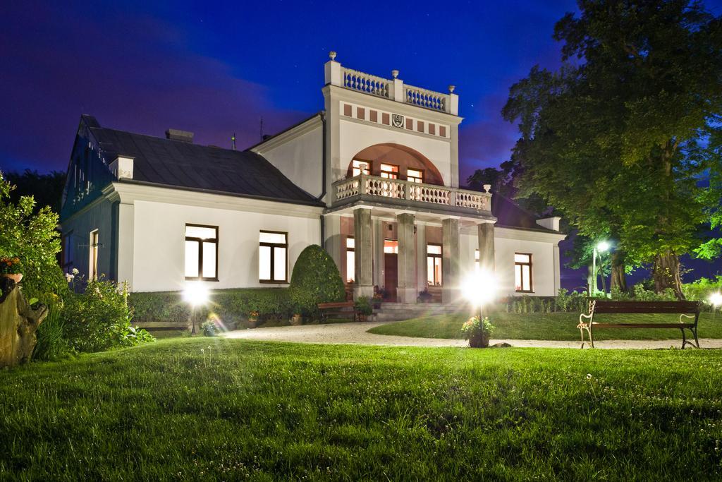 Agropark - Dworek Pod Lipa Sobków Exterior foto