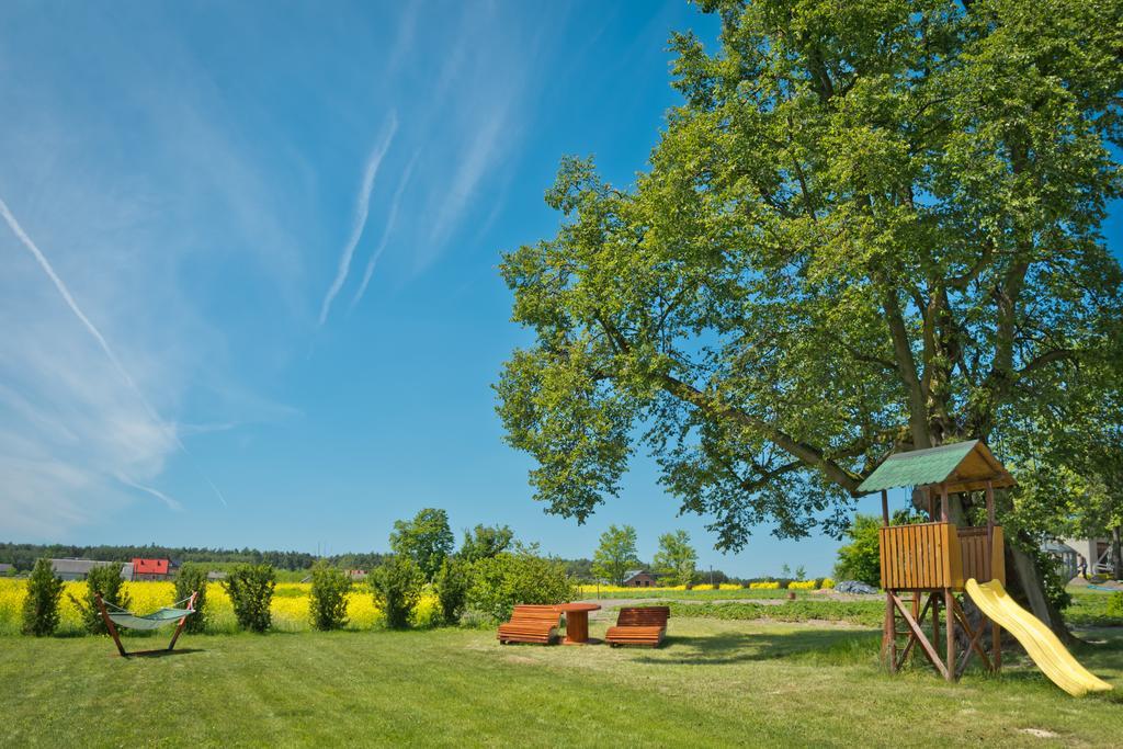 Agropark - Dworek Pod Lipa Sobków Exterior foto