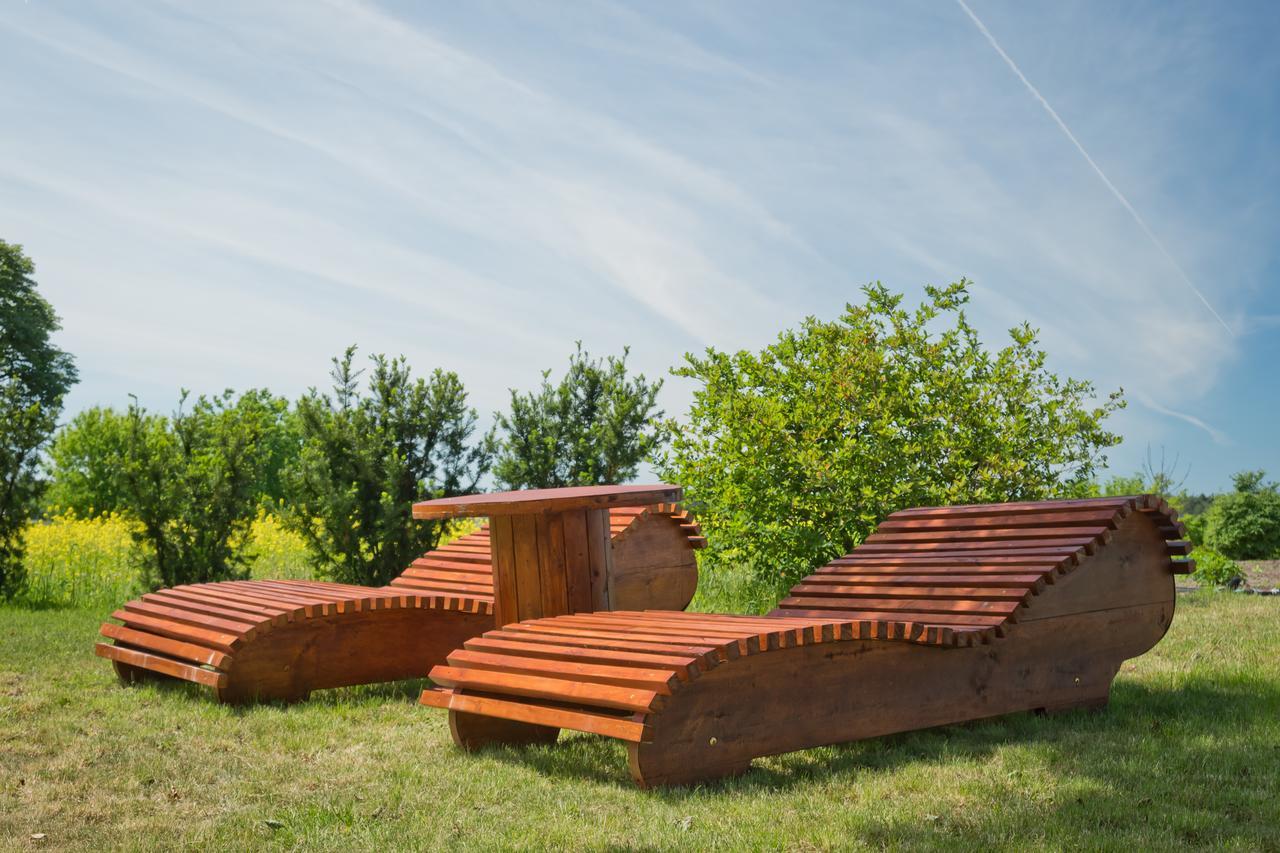 Agropark - Dworek Pod Lipa Sobków Exterior foto
